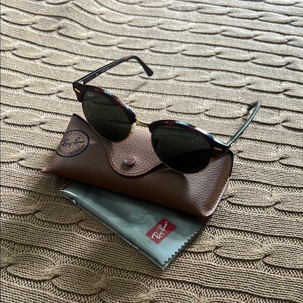 Ray-Ban Clubmaster Sunglasses